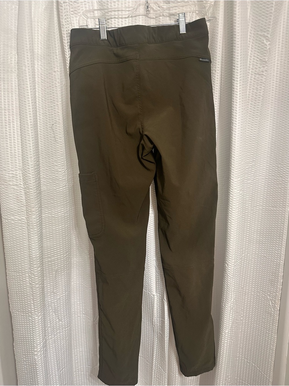 Columbia Women's Olive Green Straight-Leg Outdoor Pants - Picture 3 of 4